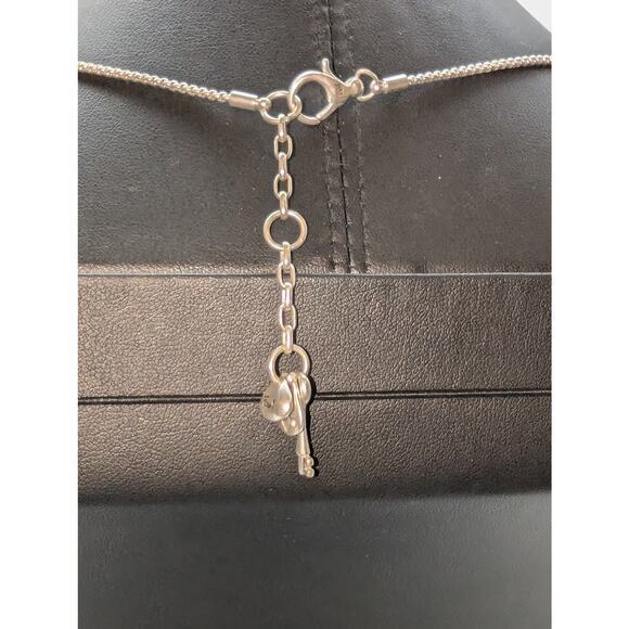 Fossil Silver Tone Three Teardrop Pendant 20" 21" or 22" Necklace - Picture 6 of 7